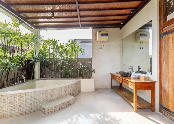 Ace - Modern 2br In With Spacious Bedrooms, Bathtub & Private Pool Villa