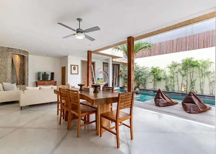 Villa Ace - Modern 2br In With Spacious Bedrooms, Bathtub & Private Pool Seminyak (Bali)