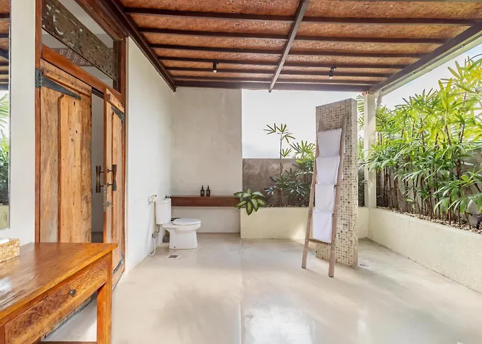 Ace - Modern 2br In With Spacious Bedrooms, Bathtub & Private Pool Villa *