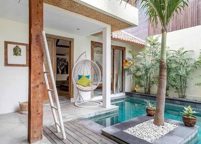 Villa Ace - Modern 2br In With Spacious Bedrooms, Bathtub & Private Pool *