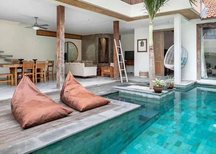 Ace - Modern 2br In With Spacious Bedrooms, Bathtub & Private Pool Seminyak (Bali)