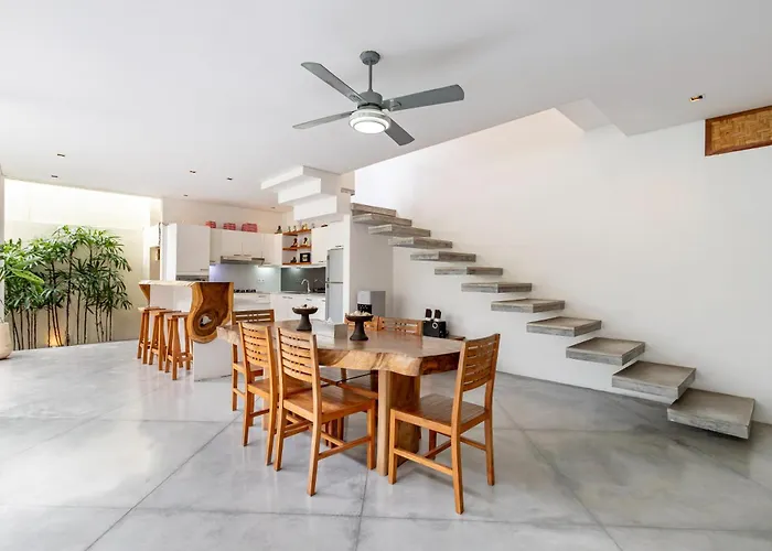 Ace - Modern 2br In With Spacious Bedrooms, Bathtub & Private Pool * Seminyak (Bali)