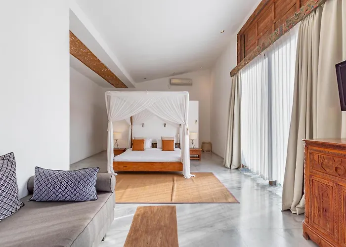 Ace - Modern 2br In With Spacious Bedrooms, Bathtub & Private Pool