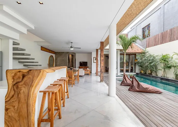 Ace - Modern 2br In With Spacious Bedrooms, Bathtub & Private Pool Villa Seminyak (Bali)